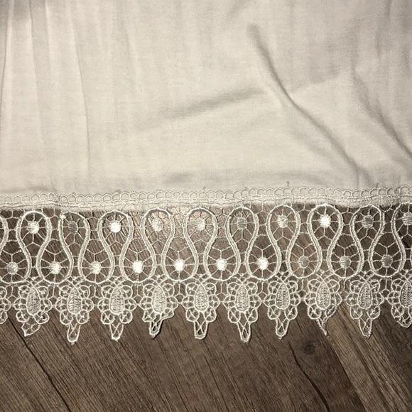 Strap crop top - Picture 4 of 6